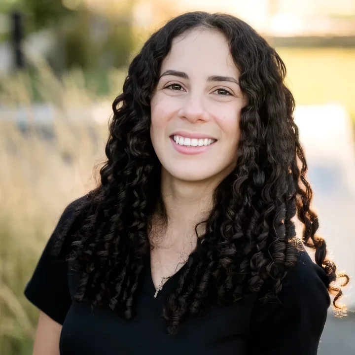 Dr. Roxanna Dobran, DMD